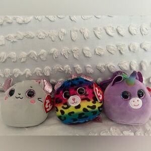 ⭐️3/$15⭐️(the three count as ONE item when doing the 3/$15)Squish-a-Boos minis